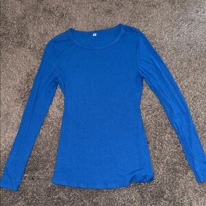 Classic Women's Long-Sleeve Crewneck Top - Blue